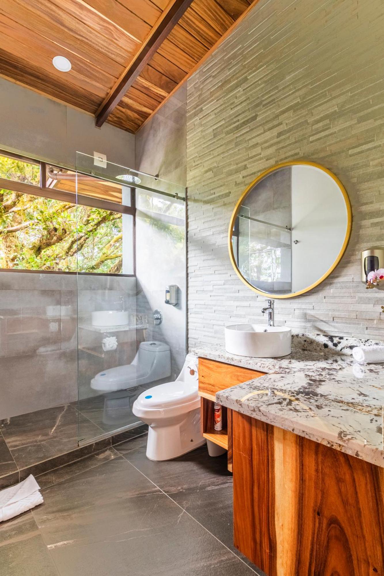 Cougar Villa